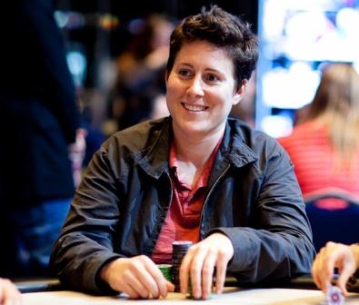 Vanessa_Selbst