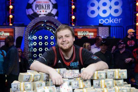 Joe McKeehen wsop 2015